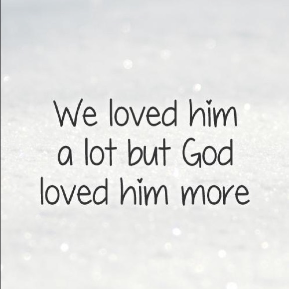 Meet your Posher, Kenzie - Picture 5 of 9